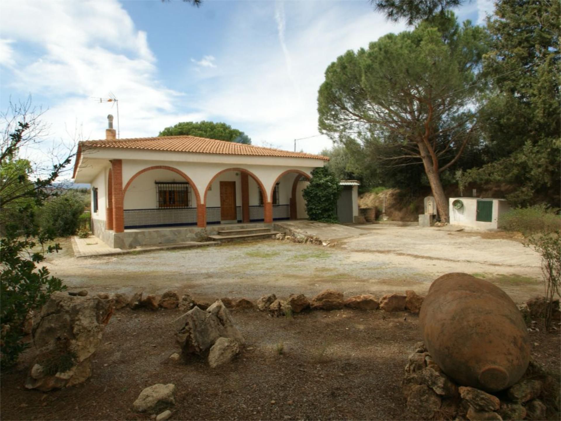 Vista exterior de Casa o xalet en venda en Marchal amb Terrassa i Piscina
