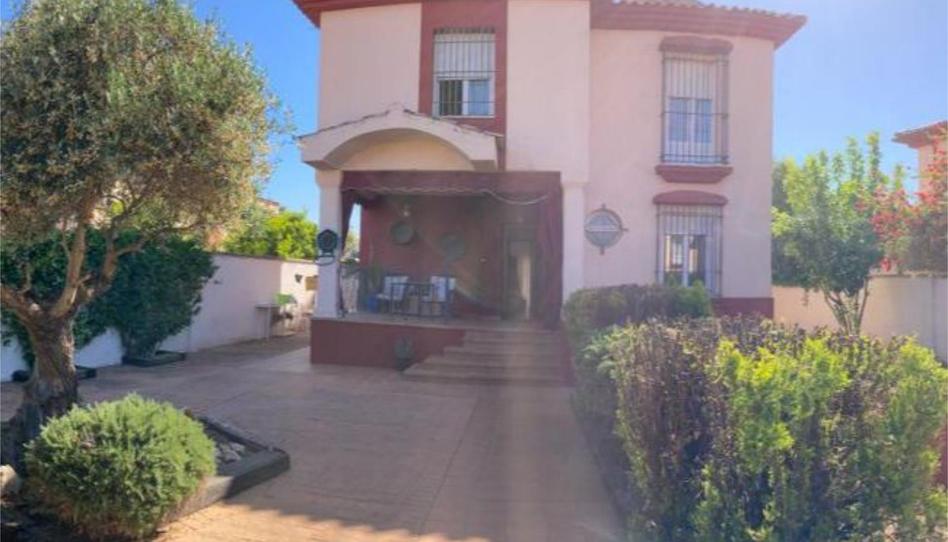 Foto 1 de Piso en venta en Calle Camino de las Casillas, 3, Encinarejo de Córdoba, Córdoba