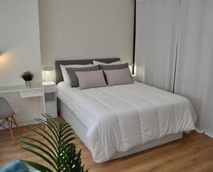 Dormitori de Pis de lloguer en Salamanca Capital amb Calefacció, Parquet i Moblat