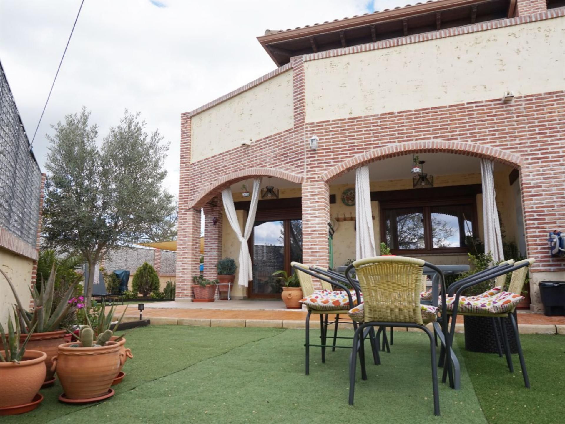 Terrassa de Casa o xalet en venda en El Casar amb Aire condicionat, Terrassa i Balcó