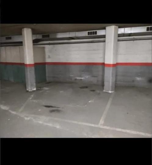 Foto 1 de Garatge en venda a Carrer D'hedilla, 144, Horta, Barcelona