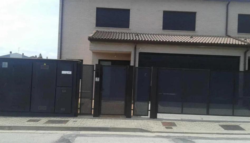 Casa o xalet en venda a Camino de Fuentelcarro, 33, Almazán, Soria - imatge 1 Foto 1 de Casa o xalet en venda a Camino de Fuentelcarro, 33, Almazán, Soria