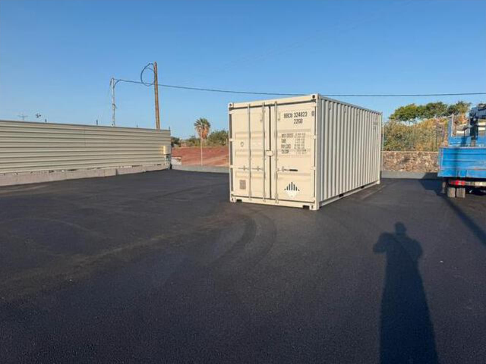 Exterior view of Box room to rent in Adeje