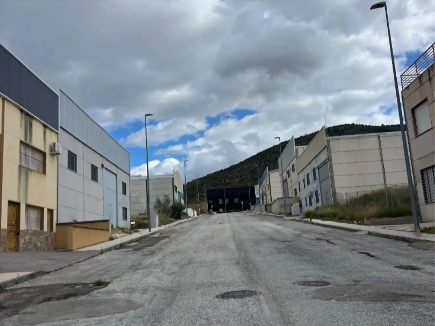 Exterior view of Industrial buildings for sale in La Guardia de Jaén