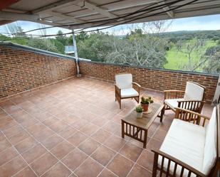 Terrassa de Pis en venda en Galapagar amb Calefacció, Jardí privat i Parquet