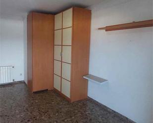 House or chalet to rent in Llombai