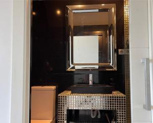 Bathroom of Flat to share in Las Rozas de Madrid  with Air Conditioner, Heating and Private garden