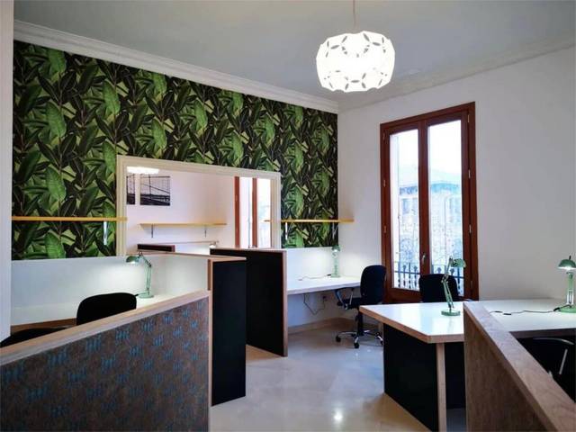 Oficina en Alquiler en Via Roma, 5B en Plaça dels Patins