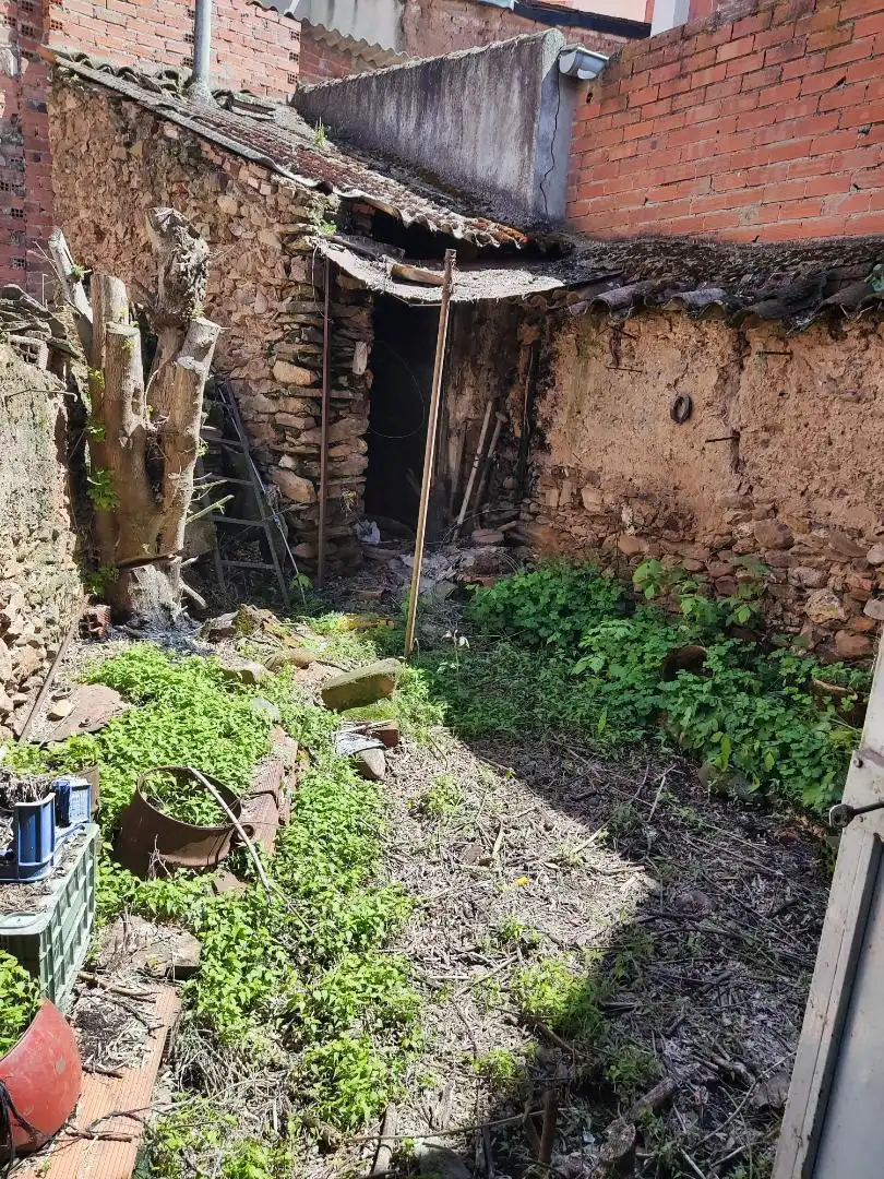 Casa adosada en venda a Calle Cantarranas, 4, Horcajo de los Montes Casa adosada en venda en Horcajo de los Montes