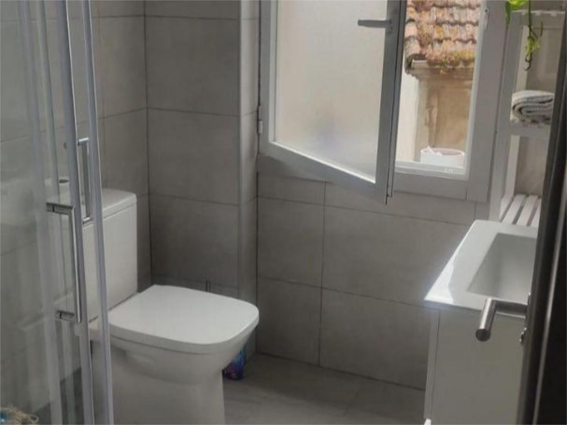 Flat to share in Avenida Portugal, 5, Couto