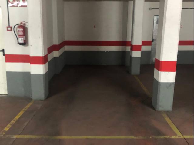 Garaje en Venta en Avenida Tablas de Daimiel, 41 en Larache