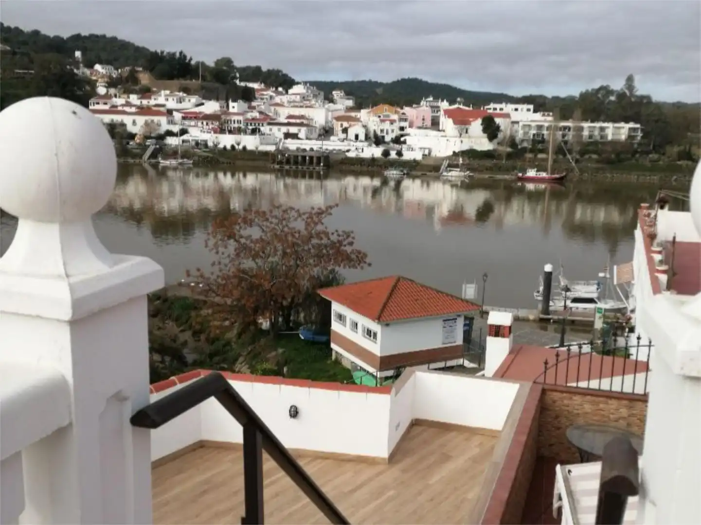 Flat for rent in Calle de las Piedras, 4, Sanlúcar de Guadiana Exterior view of Flat for rent in Sanlúcar de Guadiana with Air Conditioner, Terrace and Furnished
