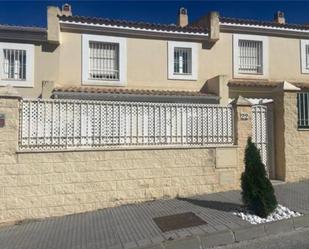 Vista exterior de Casa adosada en venda en Torremolinos