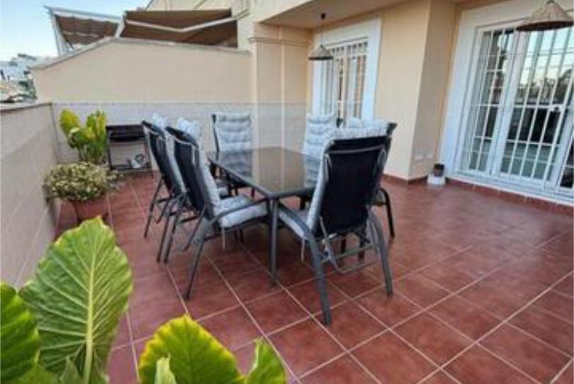 Casa adosada en venda a El Pinar- Palacio de Congresos, Málaga - imatge 1 Foto 1 de Casa adosada en venda a El Pinar- Palacio de Congresos, Málaga