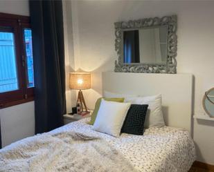 Bedroom of Flat for sale in  Madrid Capital  with Air Conditioner, Heating and Parquet flooring