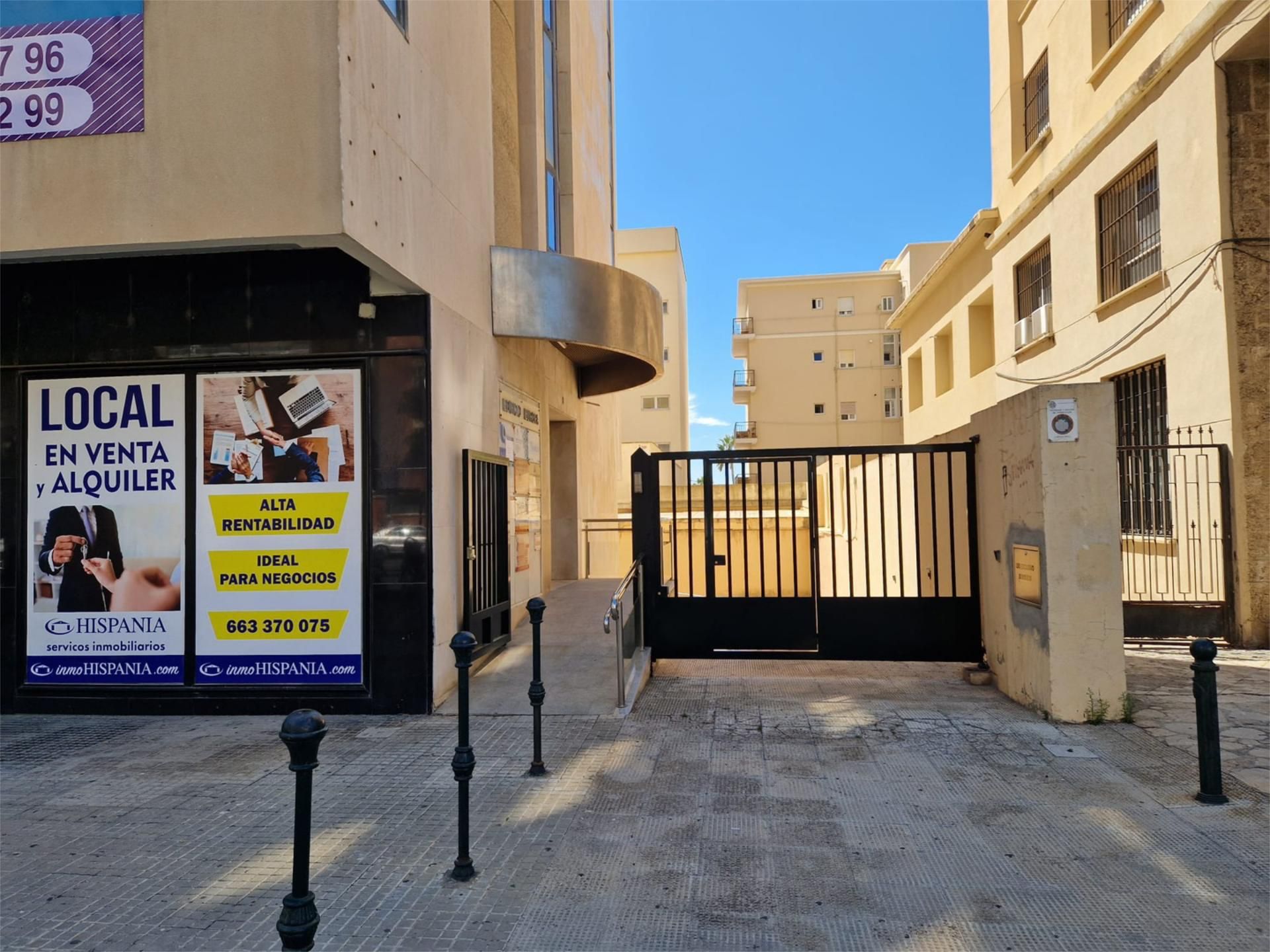 Exterior view of Box room to rent in  Cádiz Capital