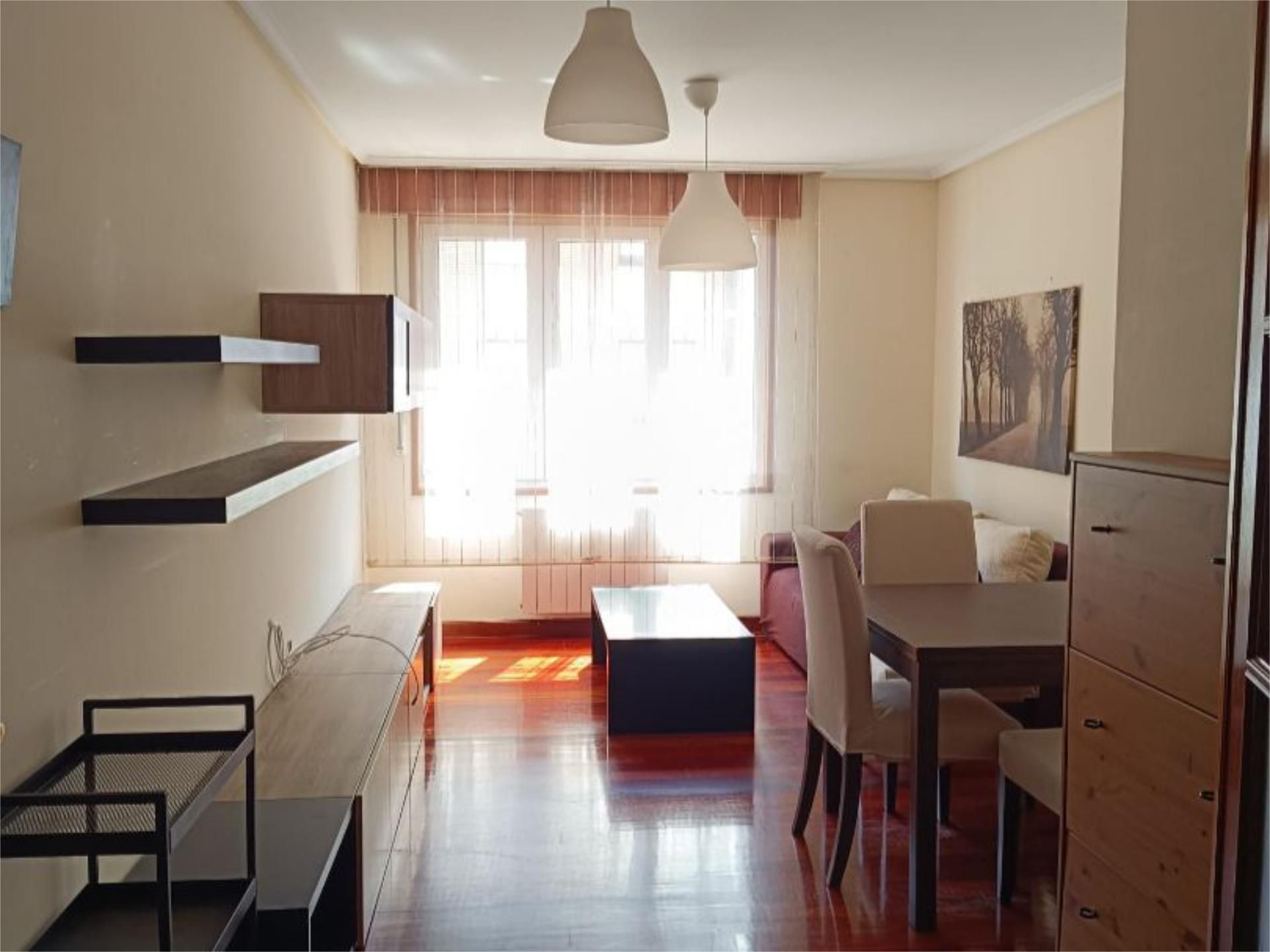 Living room of Flat for sale in Colindres  with Heating, Terrace and Furnished
