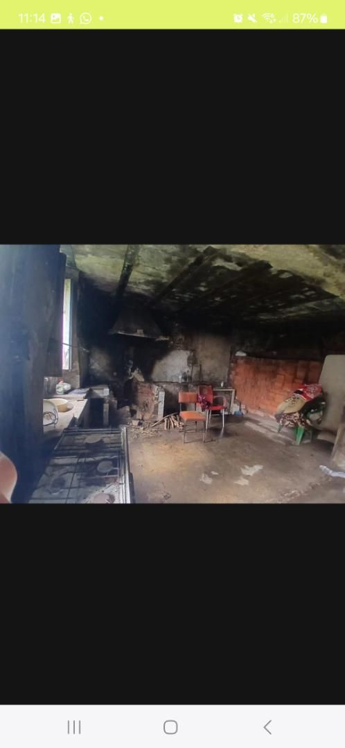 Cuina de Casa adosada en venda en Cariño amb Jardí privat