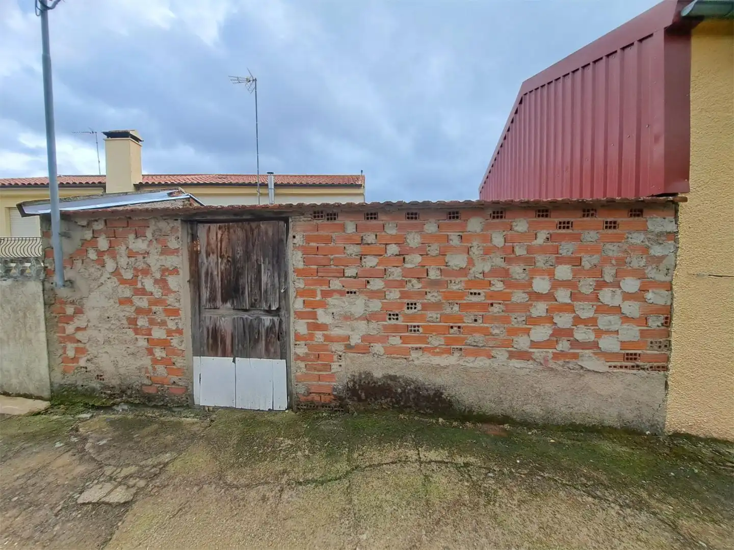 Außenansicht von Bebaubares Gelände zum Verkauf in Serradilla del Arroyo