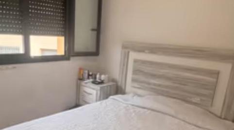 Photo 3 of Flat to share in Avenida de Baunatal, 15, Santa Bárbara - La Zaporra, Madrid