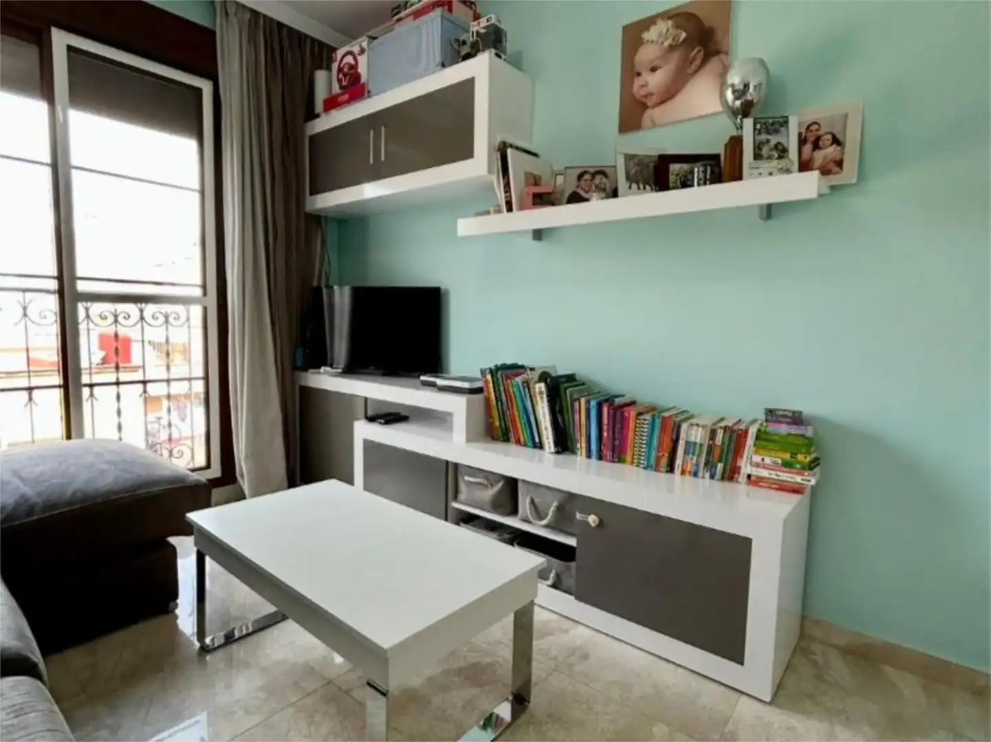 Living room of Flat for sale in Melilla  with Air Conditioner, Heating and Terrace