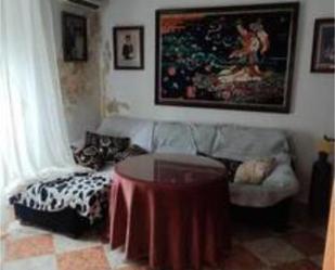 Sala d'estar de Casa o xalet en venda en Jódar amb Terrassa, Traster i Moblat