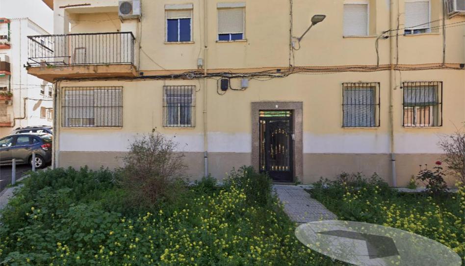 Photo 1 of Flat to share in Calle del Río Guadalén, 3, Linarejos, Jaén