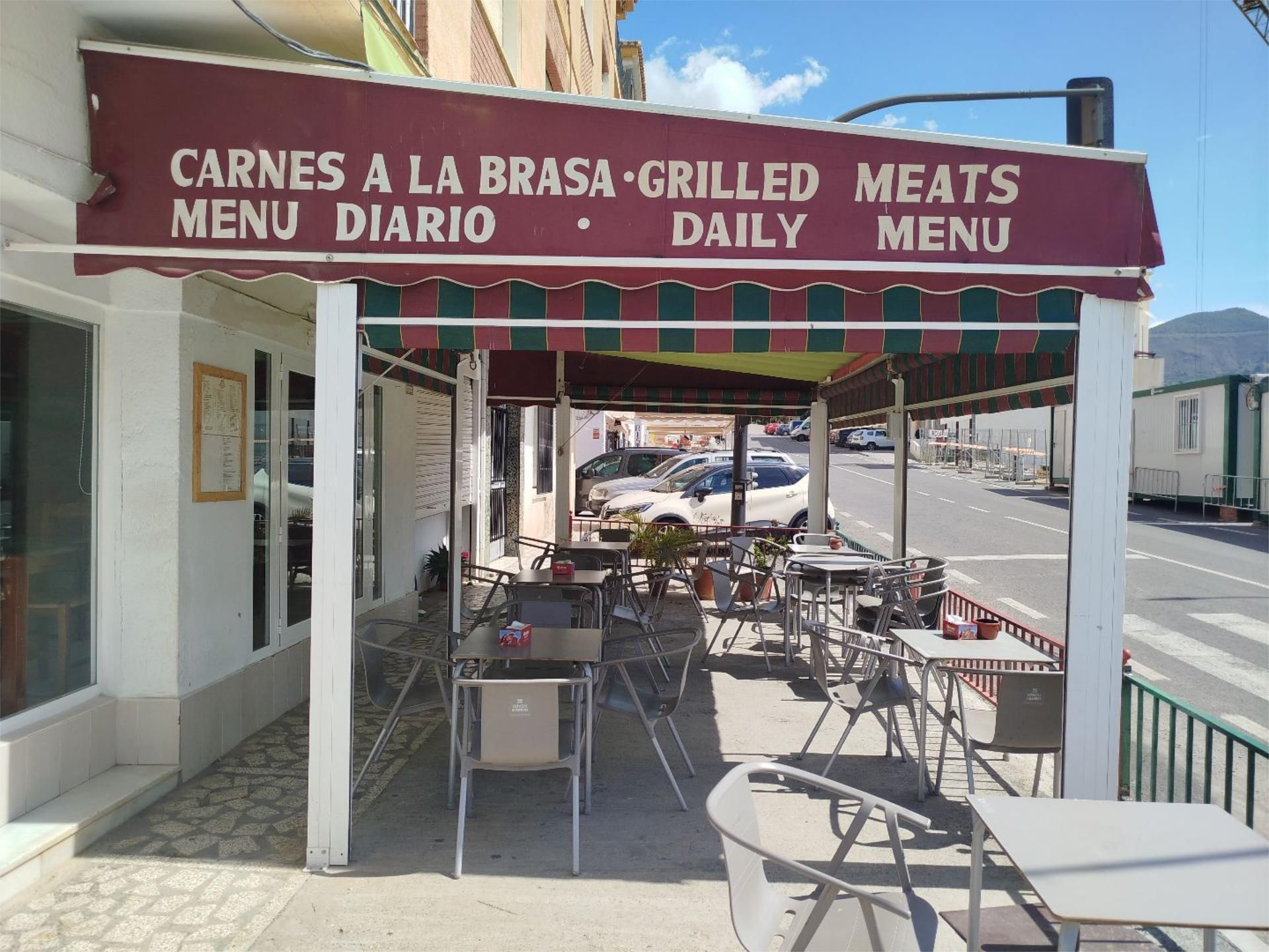 Local en traspaso en Órgiva con Aire acondicionado, Calefacción y Amueblado