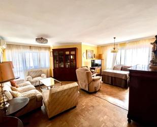 Sala d'estar de Pis en venda en San Fernando amb Aire condicionat, Calefacció i Parquet