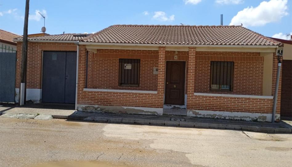 Planta baixa en venda a Calle Carreventosa, 4, La Seca , Valladolid - imatge 1 Foto 1 de Planta baixa en venda a Calle Carreventosa, 4, La Seca , Valladolid