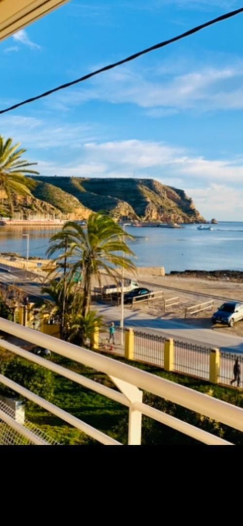 Exterior view of Apartment to rent in Jávea / Xàbia  with Air Conditioner, Terrace and Swimming Pool