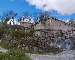 Vista exterior de Casa o xalet en venda en Muíños amb Terrassa