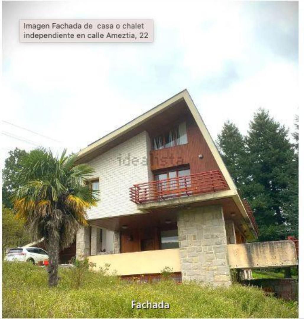 Vista exterior de Casa adosada en venda en Altsasu / Alsasua amb Terrassa i Piscina