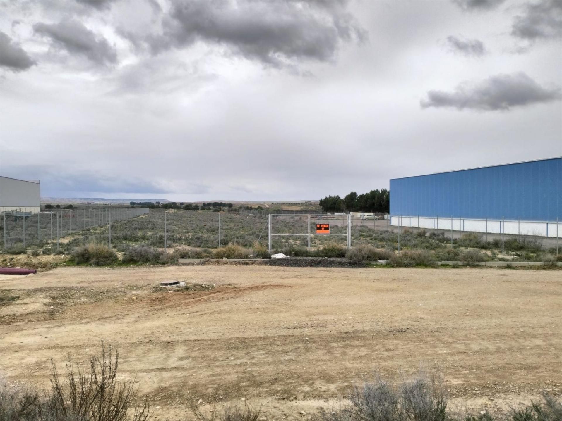 Vista exterior de Terreny industrial en venda en Épila
