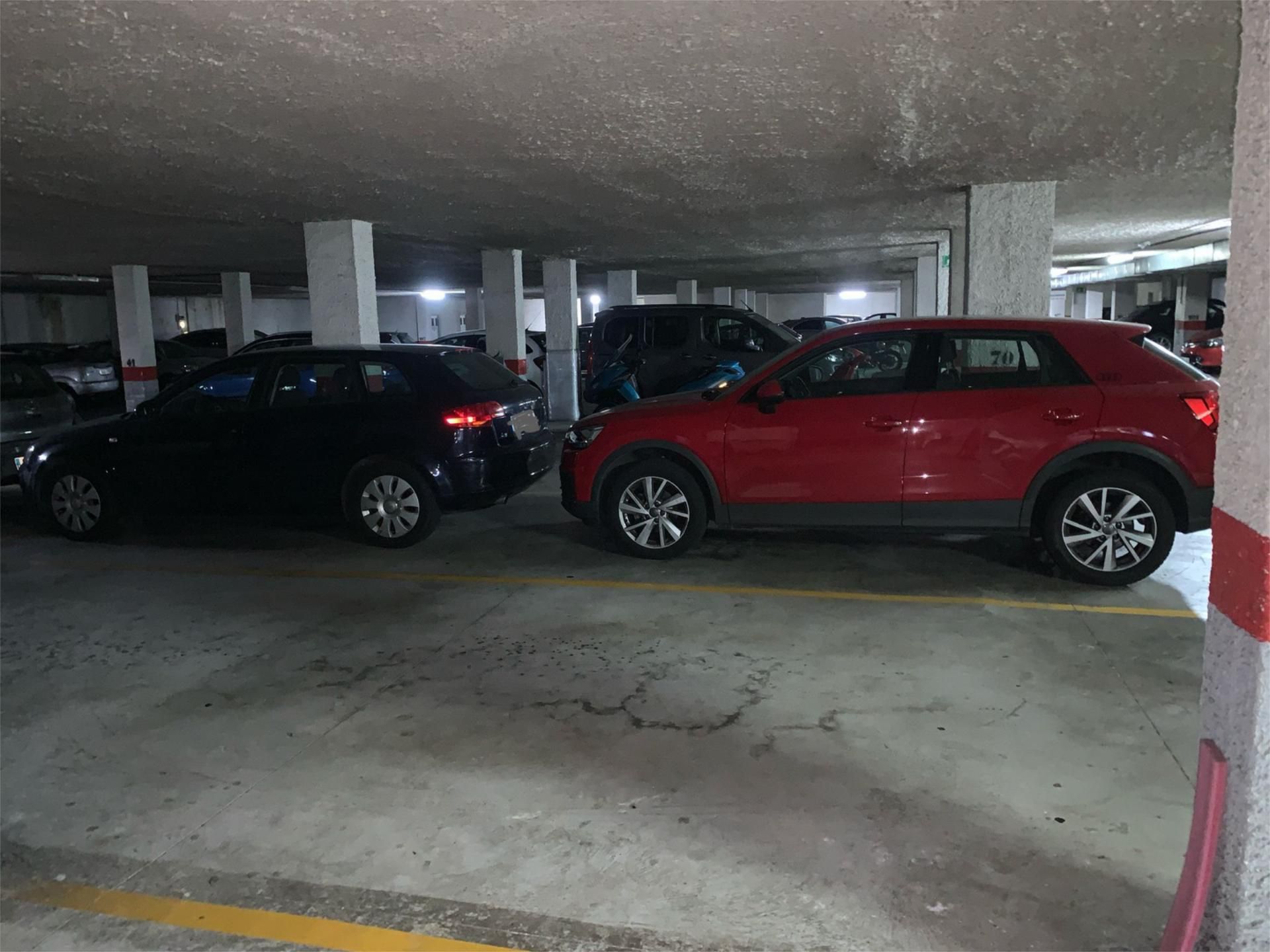 Parking of Garage to rent in El Rosario