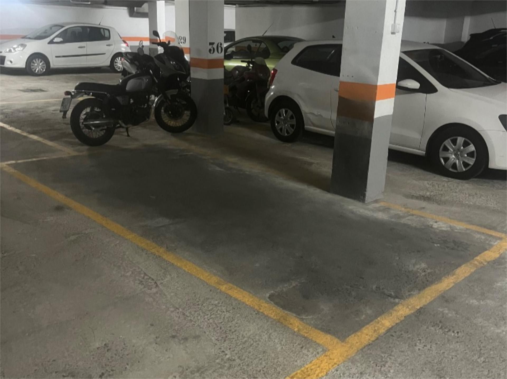 Aparcament de Garatge de lloguer en  Tarragona Capital