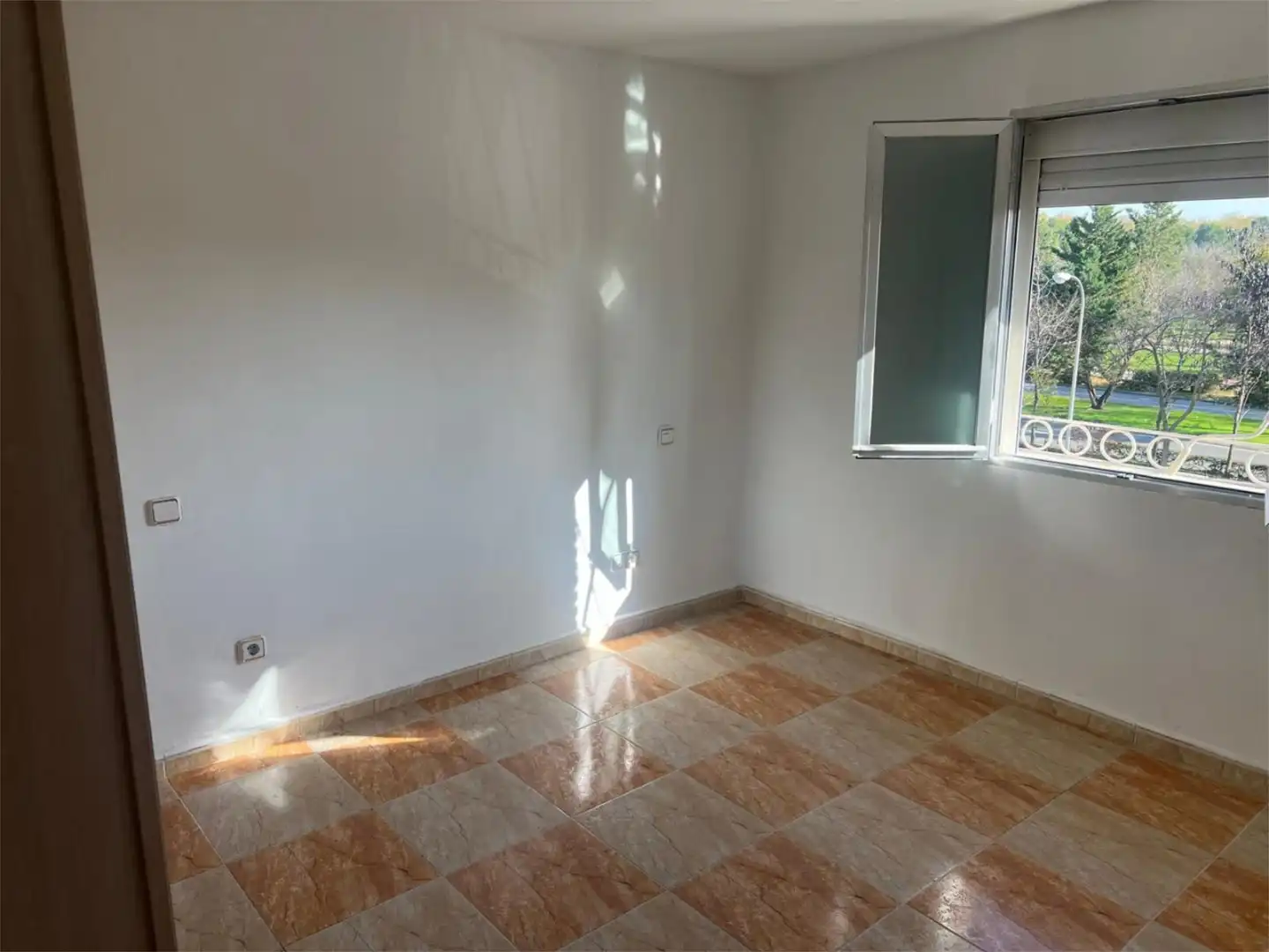 Habitación en Vía Lusitana, 68, Abrantes Habitación en Vía Lusitana, 68, Abrantes
