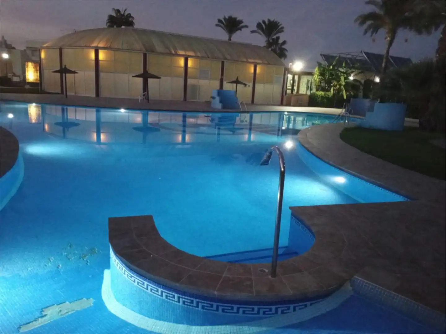 Flat for sale in Avenida Tortuga Boba, 5, Vera Playa Naturista Swimming pool of Flat for sale in Vera with Air Conditioner, Heating and Private garden