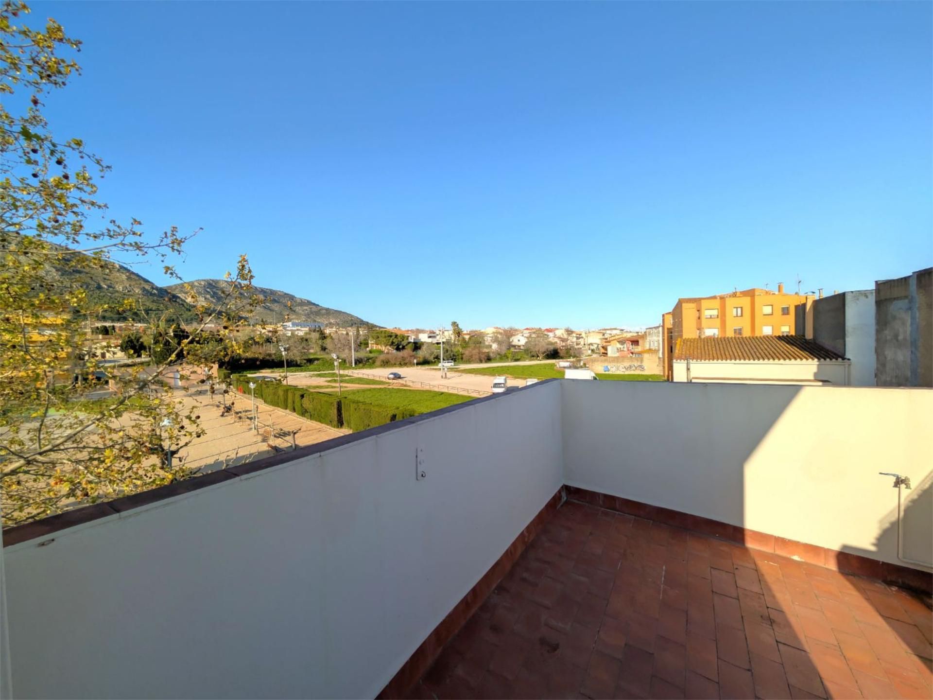 Vista exterior de Casa o xalet en venda en Torroella de Montgrí amb Aire condicionat, Terrassa i Balcó