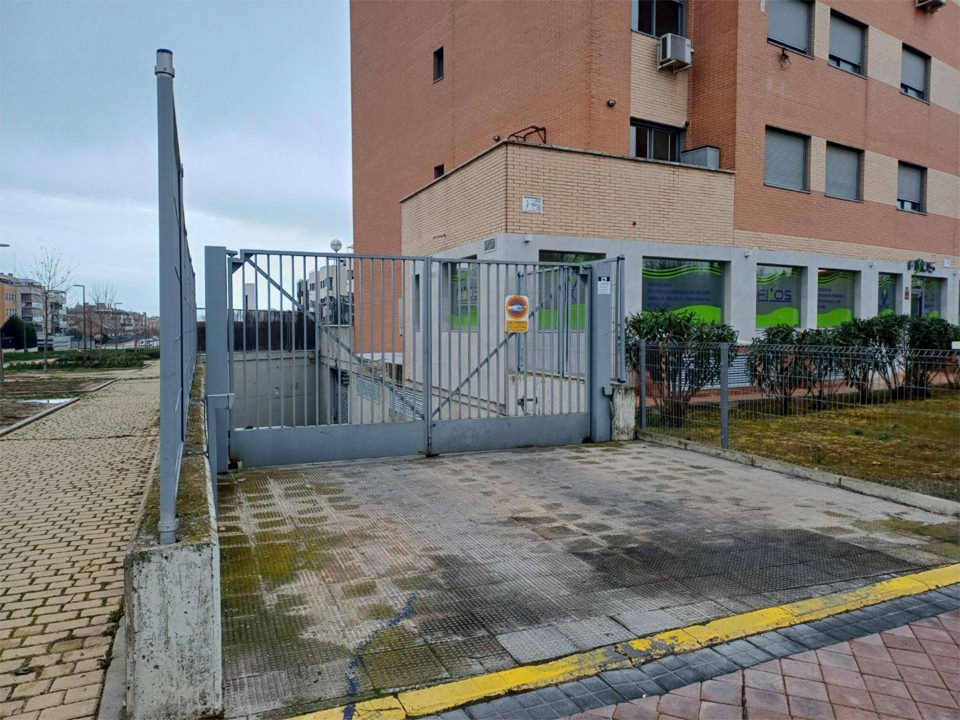 Aparcament de Garatge en venda en Parla
