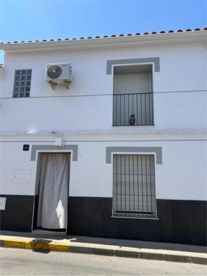 Vista exterior de Casa o chalet en venta en  Sevilla Capital
