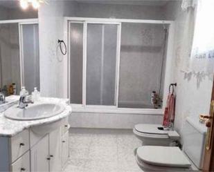 Bathroom of House or chalet for sale in Paterna
