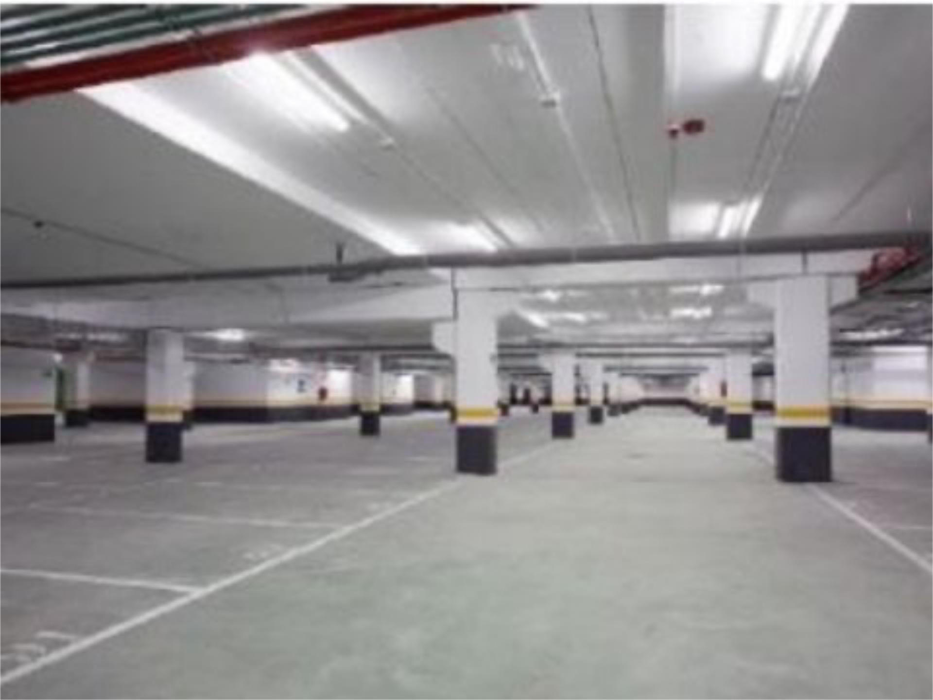 Parking de Garaje de alquiler en  Madrid Capital