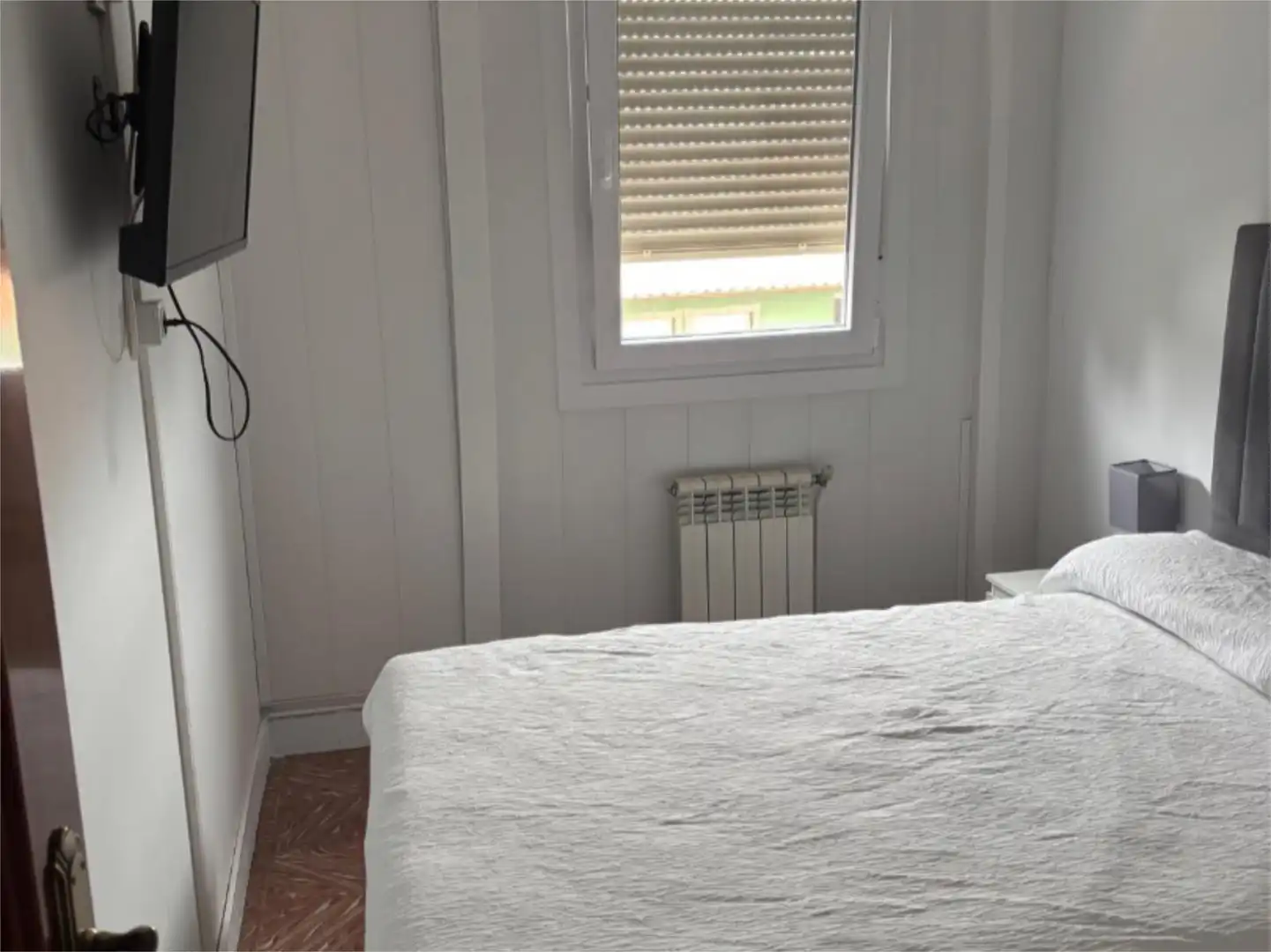 Piso en venta en Avenida Areeiros, 165, Valdoviño Habitación de Piso en venta en Valdoviño con Calefacción y Amueblado