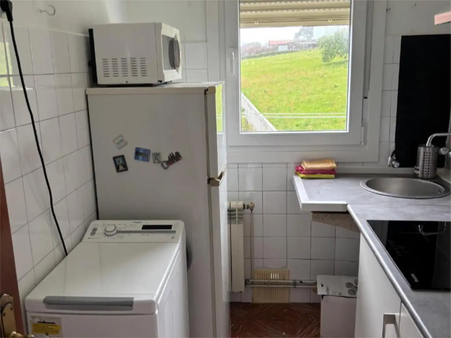 Piso en venta en Avenida Areeiros, 165, Valdoviño Cocina de Piso en venta en Valdoviño con Calefacción y Amueblado
