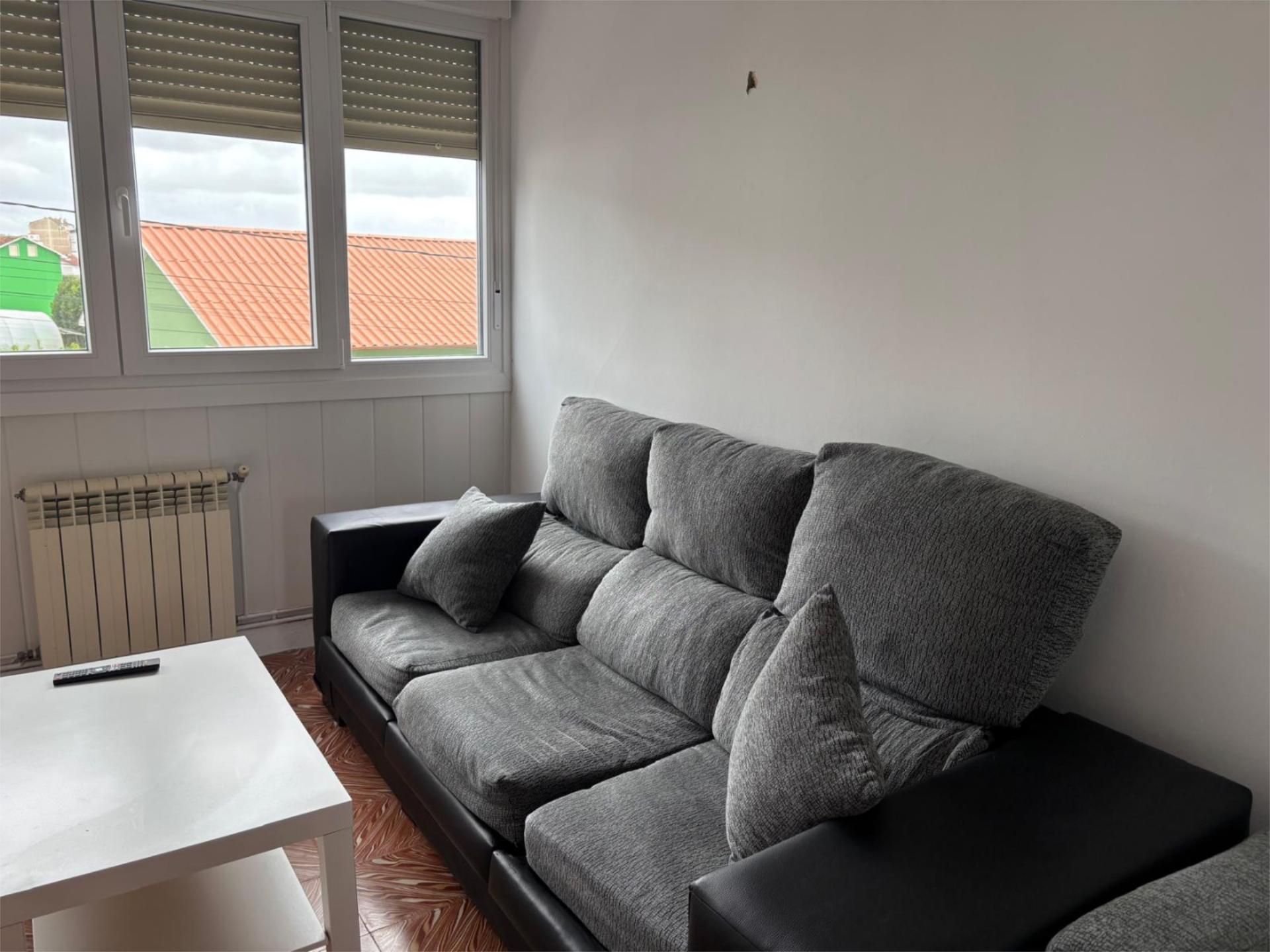 Living room of Flat for sale in Valdoviño  with Heating and Furnished