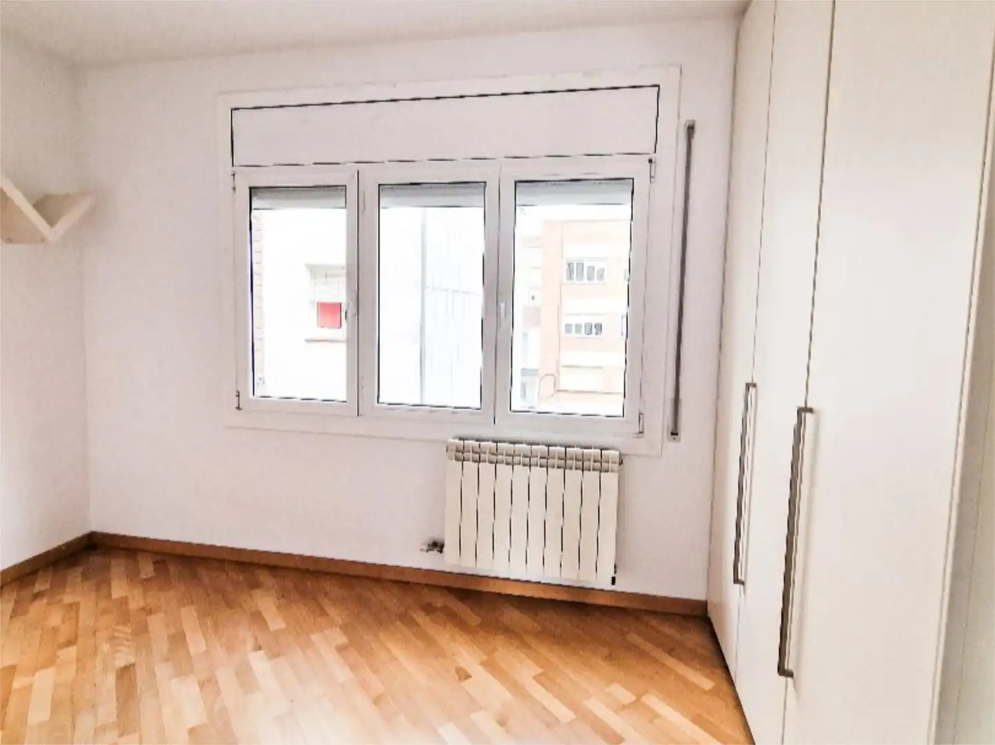Maisonette zum Verkauf in Avinguda de Vilanova, 29, Llevant Schlafzimmer von Maisonette zum Verkauf in Igualada mit Klimaanlage, Terrasse und Balkon