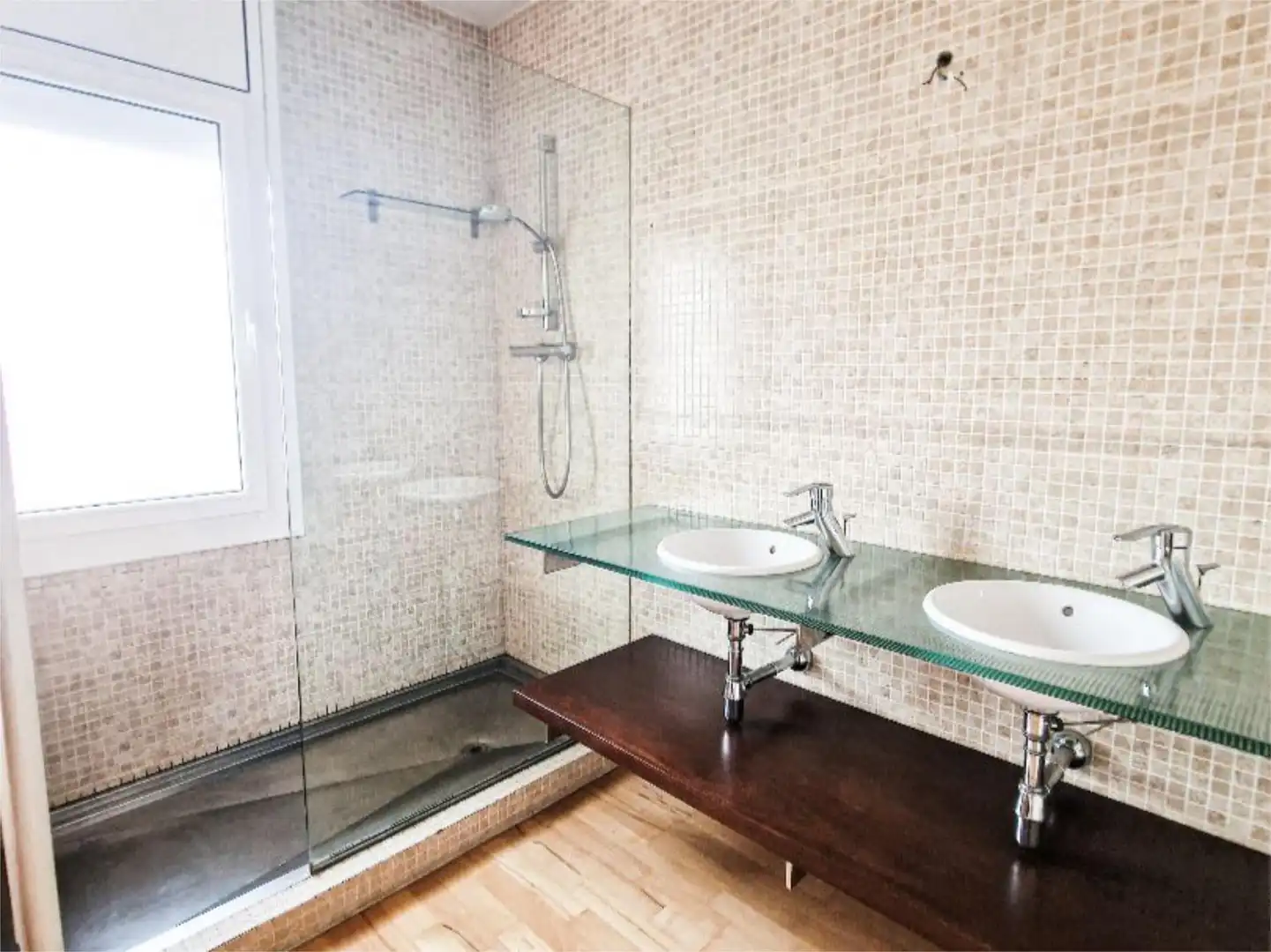 Maisonette zum Verkauf in Avinguda de Vilanova, 29, Llevant Badezimmer von Maisonette zum Verkauf in Igualada mit Klimaanlage, Terrasse und Balkon