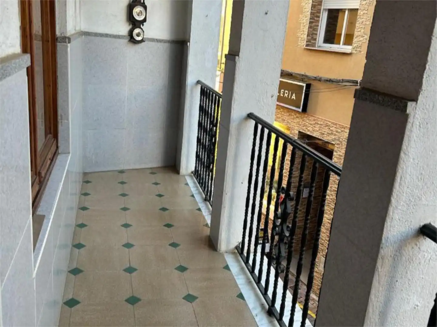 Detached homes for sale in Calle Cantón, 7, Ahigal Balcony of Detached homes for sale in Ahigal with Terrace and Balcony