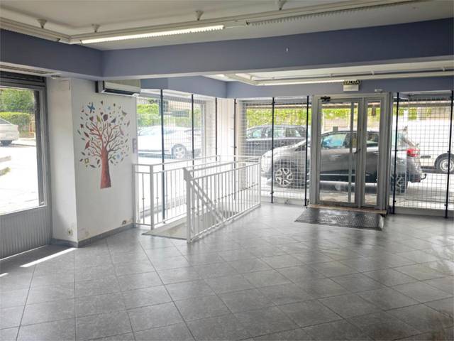 Local comercial en Venta en Calle de Illescas, 83 en Aluche